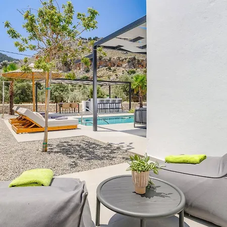 Villa Zen Roshi By